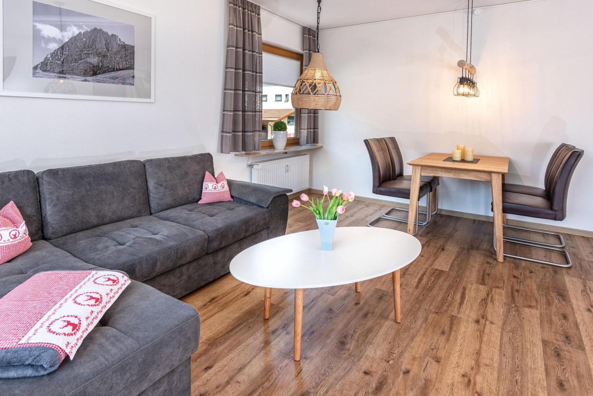 Staufenhirsch Apartment 오버스타우펜 외부 사진